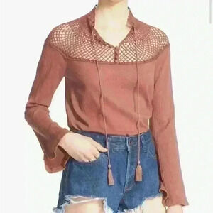 Free People On the Island Top in Spice Crochet Neck Button Details Size S NEW